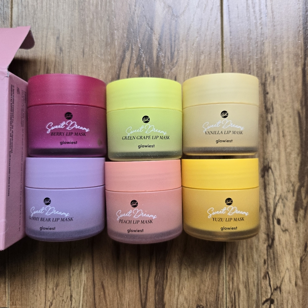 glowiest LIP BALM MASK - Picture 2 of 4